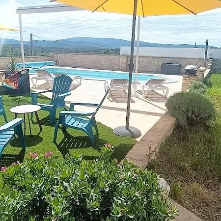 Myosotis Piscine Privee 4